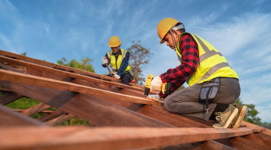 Professional residential roofers in Parkman, OH